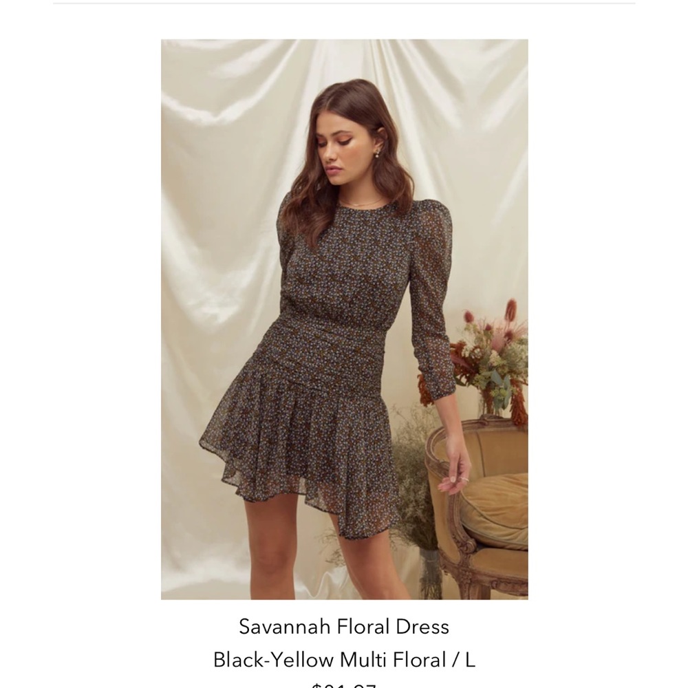 Astr Gray Fit and Flare Puff Sleeve Dress